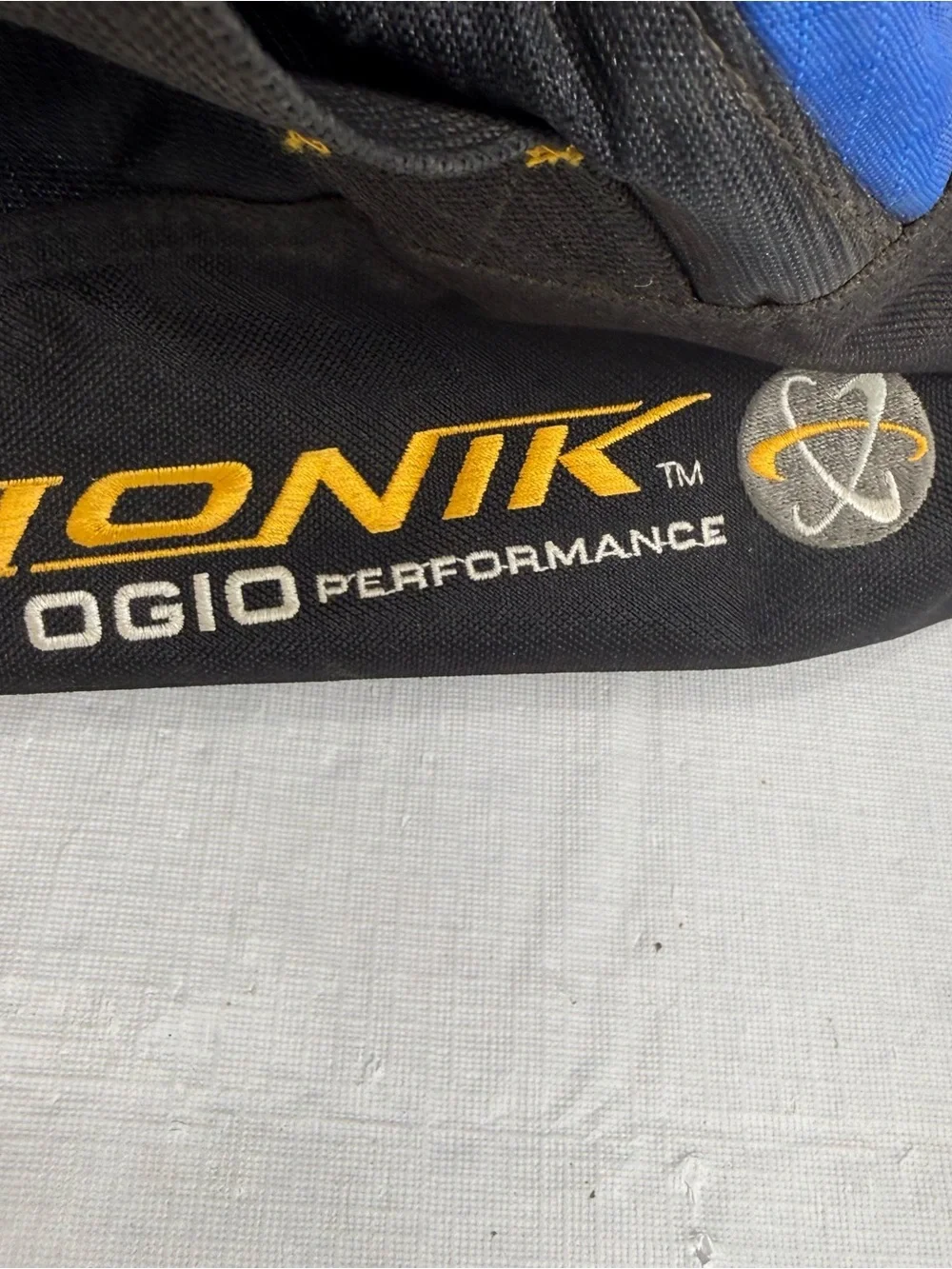 OGIO 3400 Cubic Inch Fast Forward Duffel Performance Blue Black